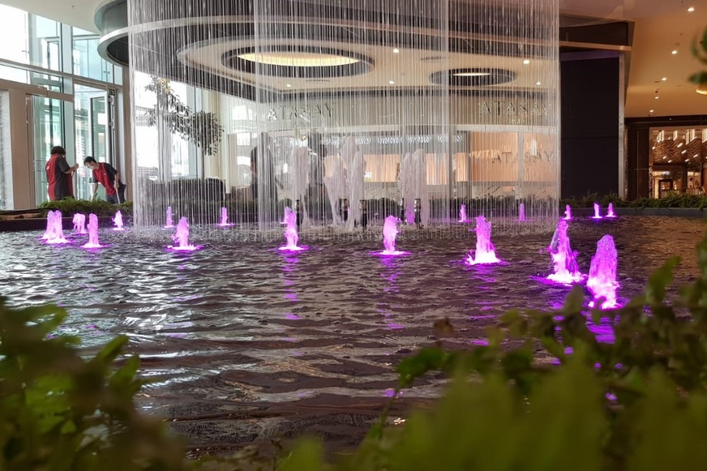Rainy fountain